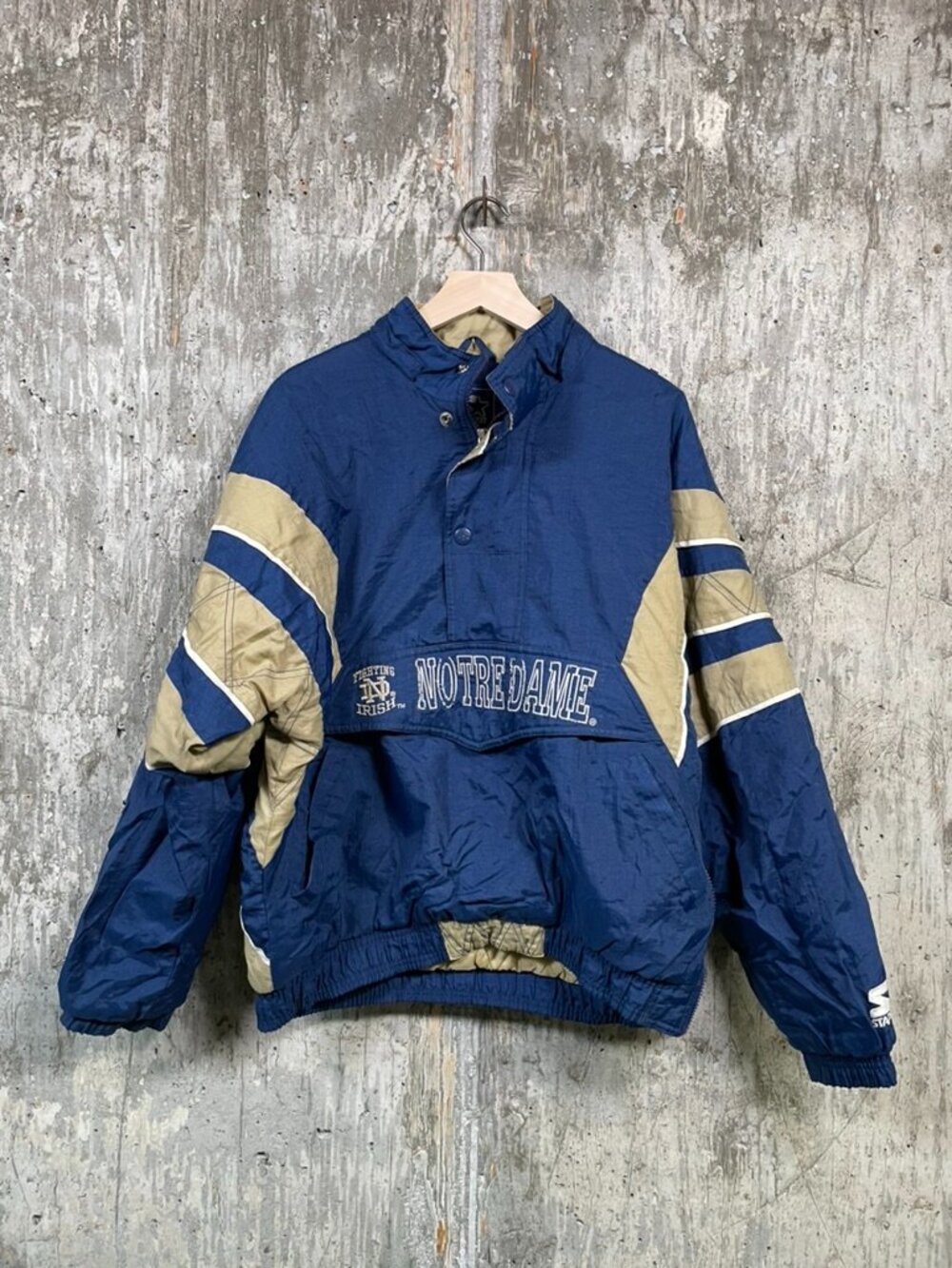 STARTER Men's Vintage 90s Notre Dame Fighting Irish Navy Pullover Jacket Size M